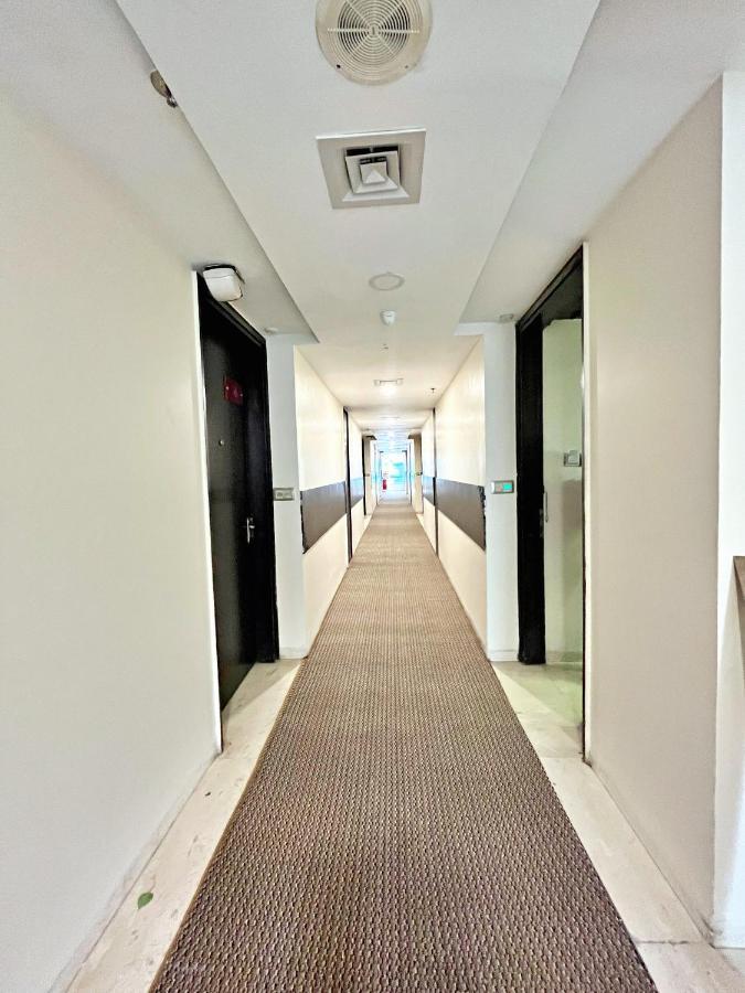 The Grand Orion - Greater Kailash New Delhi Extérieur photo