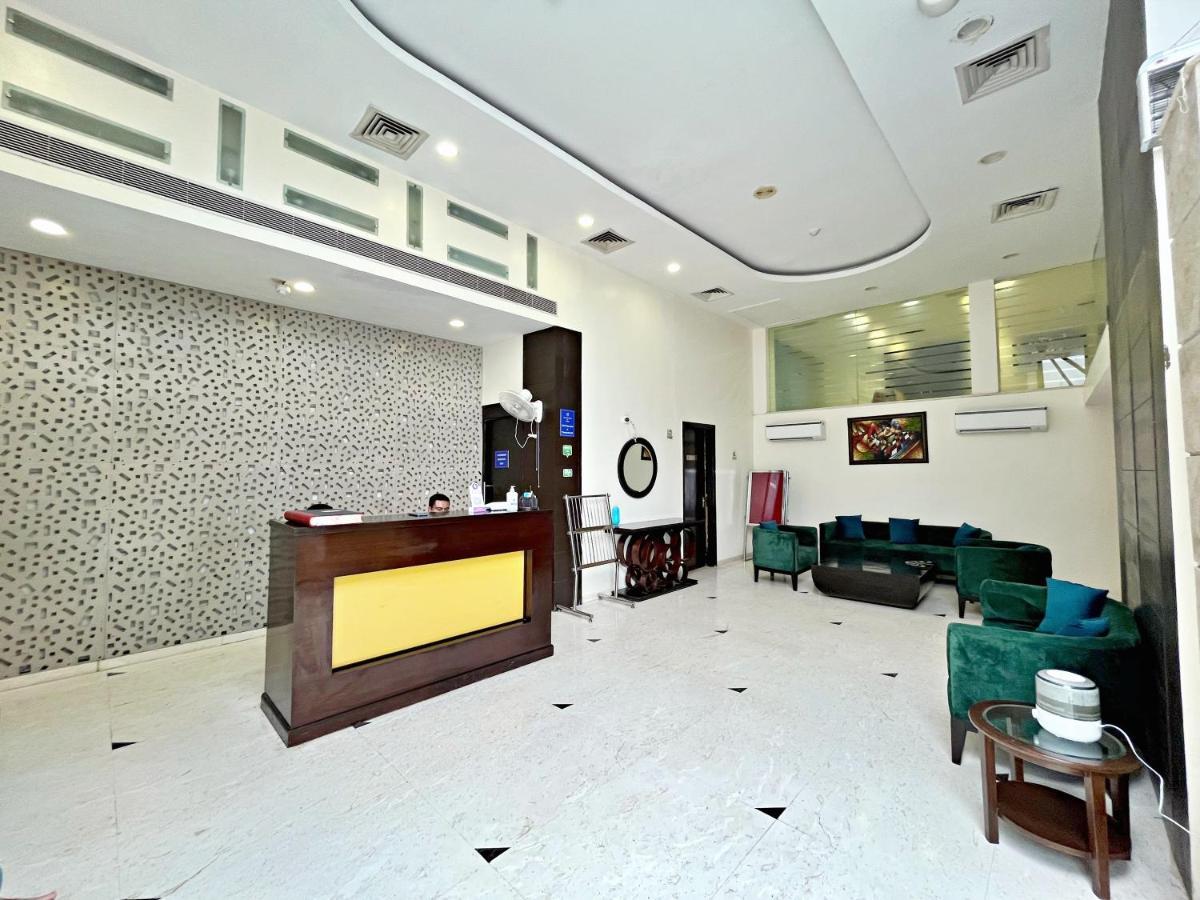 The Grand Orion - Greater Kailash New Delhi Extérieur photo